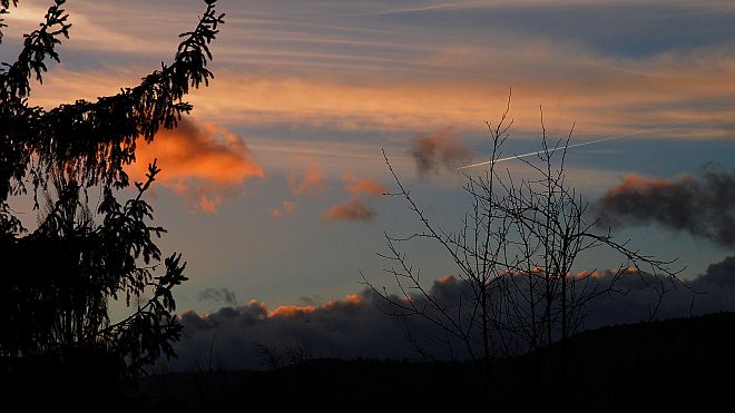 Dunkle Wolken ziehen über Bad Harzburg