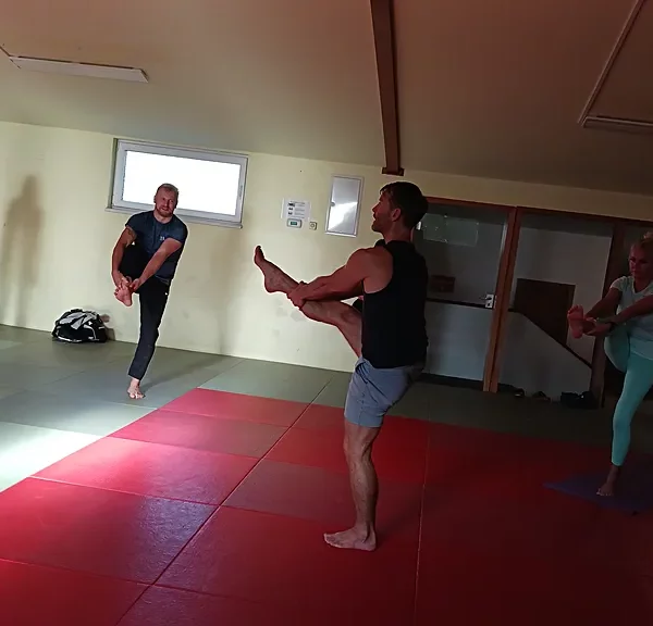 15.09.25 Yoga mit Steffen